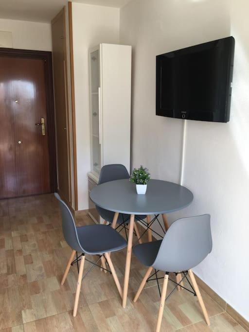 Estudio Con Vista Al Mar A 200 Mts De La Playa Benalmádena Eksteriør bilde